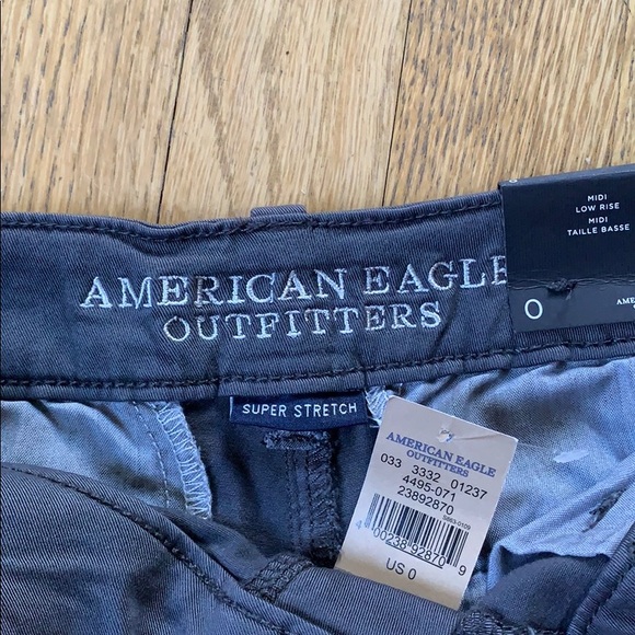 NWT American Eagle twill stretch midi short - Picture 5 of 6